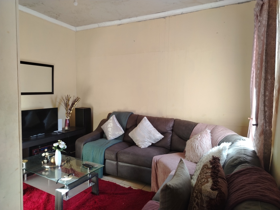 1 Bedroom Property for Sale in Quigney Eastern Cape